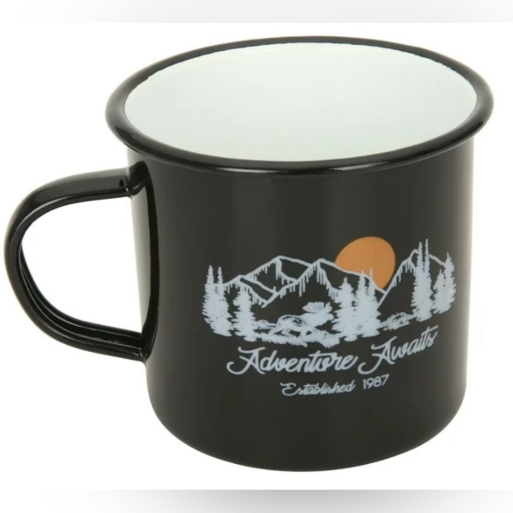 Ozark Trail *NWOT* 17-Ounce Enamel Coffee Mug with Handle
